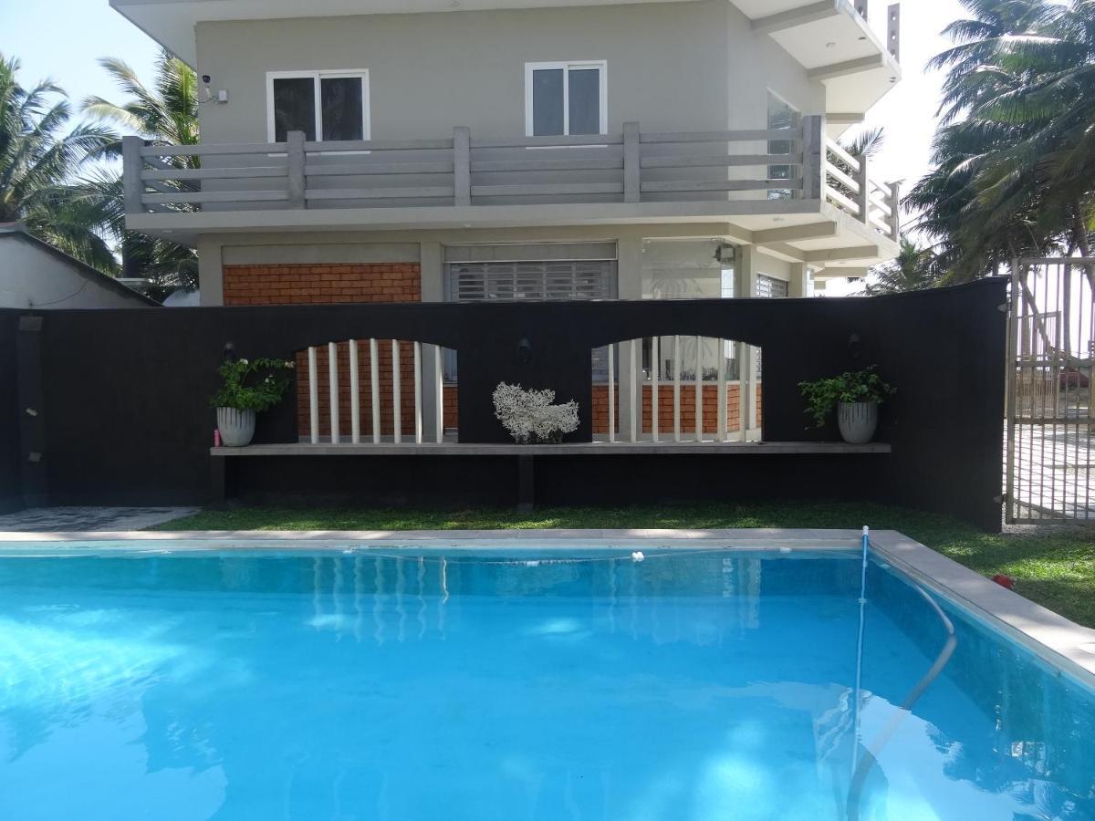 Amssler Beach Stay Калутара Екстер'єр фото