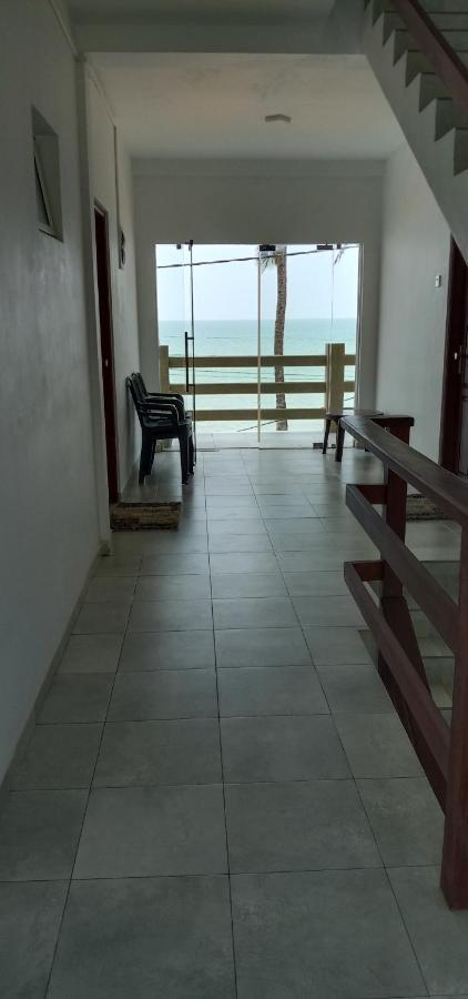 Amssler Beach Stay Калутара Екстер'єр фото