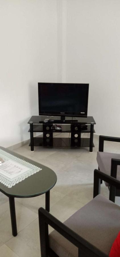 Amssler Beach Stay Калутара Екстер'єр фото