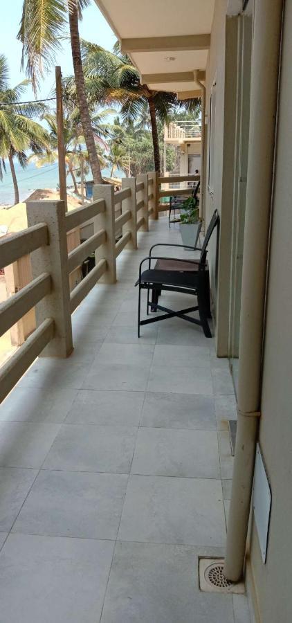 Amssler Beach Stay Калутара Екстер'єр фото