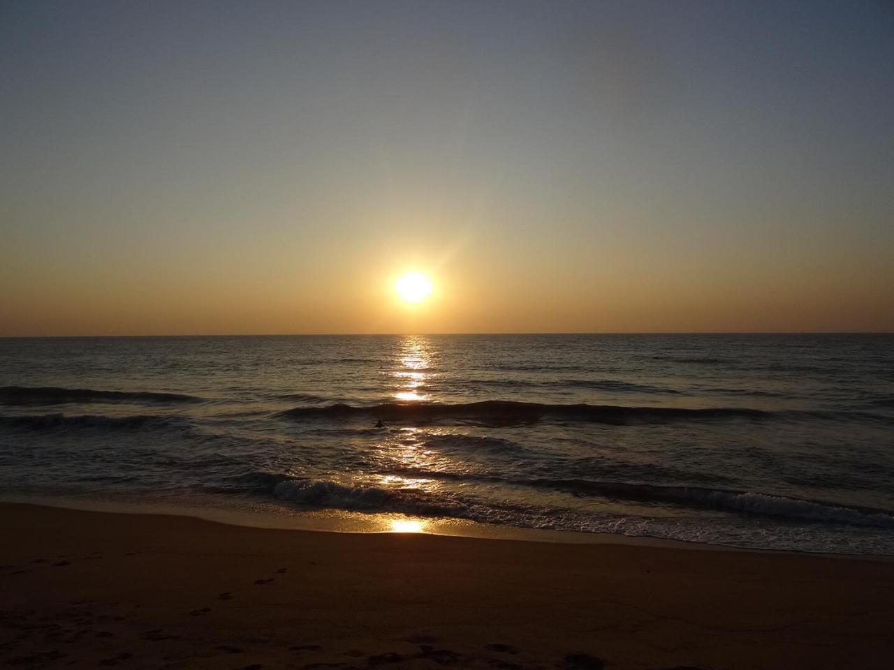 Amssler Beach Stay Калутара Екстер'єр фото