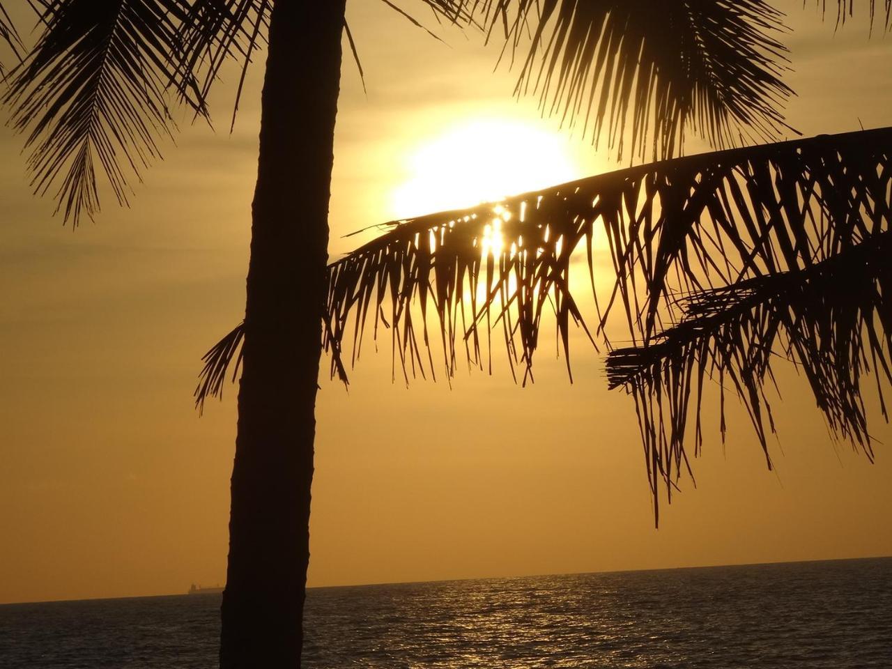 Amssler Beach Stay Калутара Екстер'єр фото