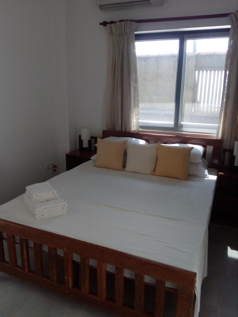 Amssler Beach Stay Калутара Екстер'єр фото
