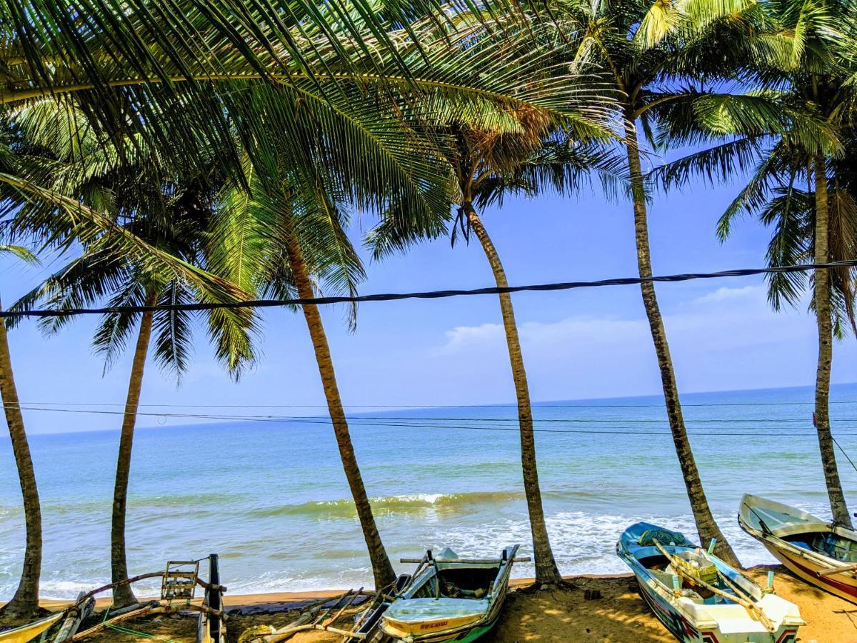 Amssler Beach Stay Калутара Екстер'єр фото