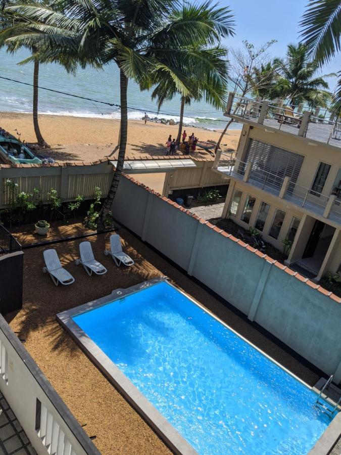 Amssler Beach Stay Калутара Екстер'єр фото